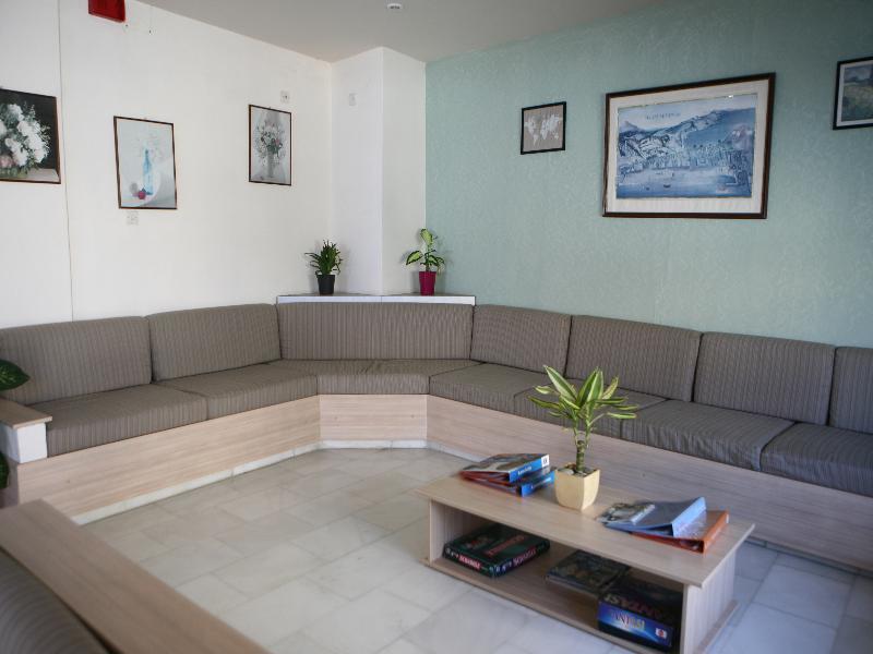 Marilyn Apartments Rethymno Exterior foto